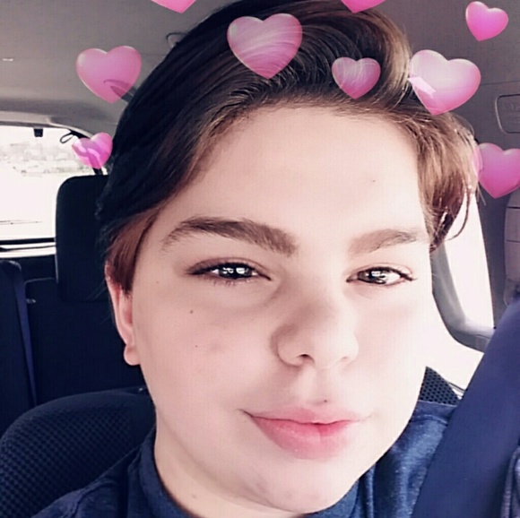 Meet your Posher, Janny - Picture 2 of 2